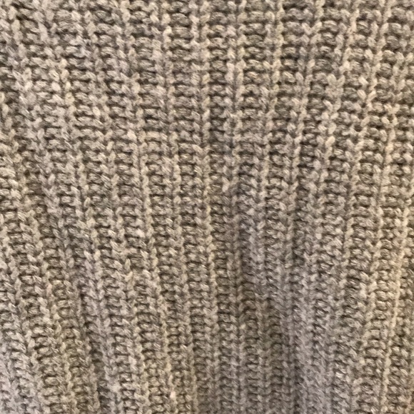 GUC fall sweater Marino wool blend - Picture 2 of 6